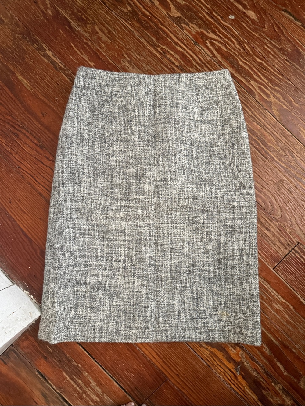 J.Crew Gray Tweed Wool Pencil Skirt Petite 2 Career - Picture 1 of 6